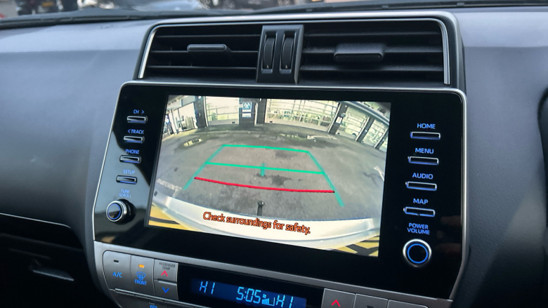 Toyota Land Cruiser Lwb Diesel 2.8D 204 Active Commercial Auto